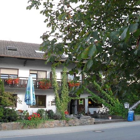 Landgasthof Brunnenwirt Zum Meenzer Fischbachtal エクステリア 写真